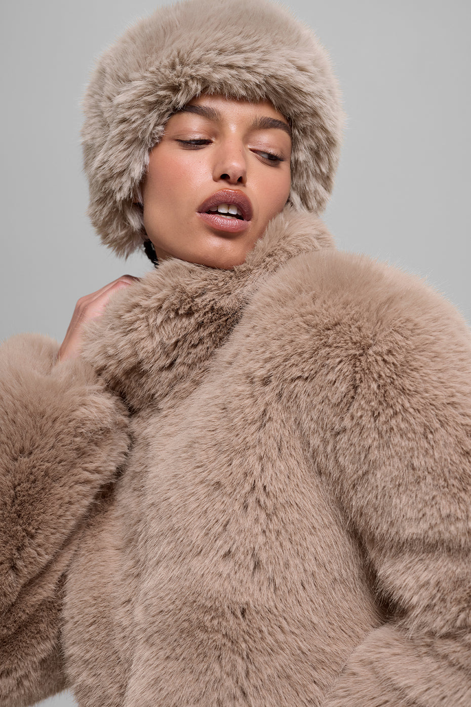 Bandeau Wintersun en fausse fourrure somptueuse - Avoine
