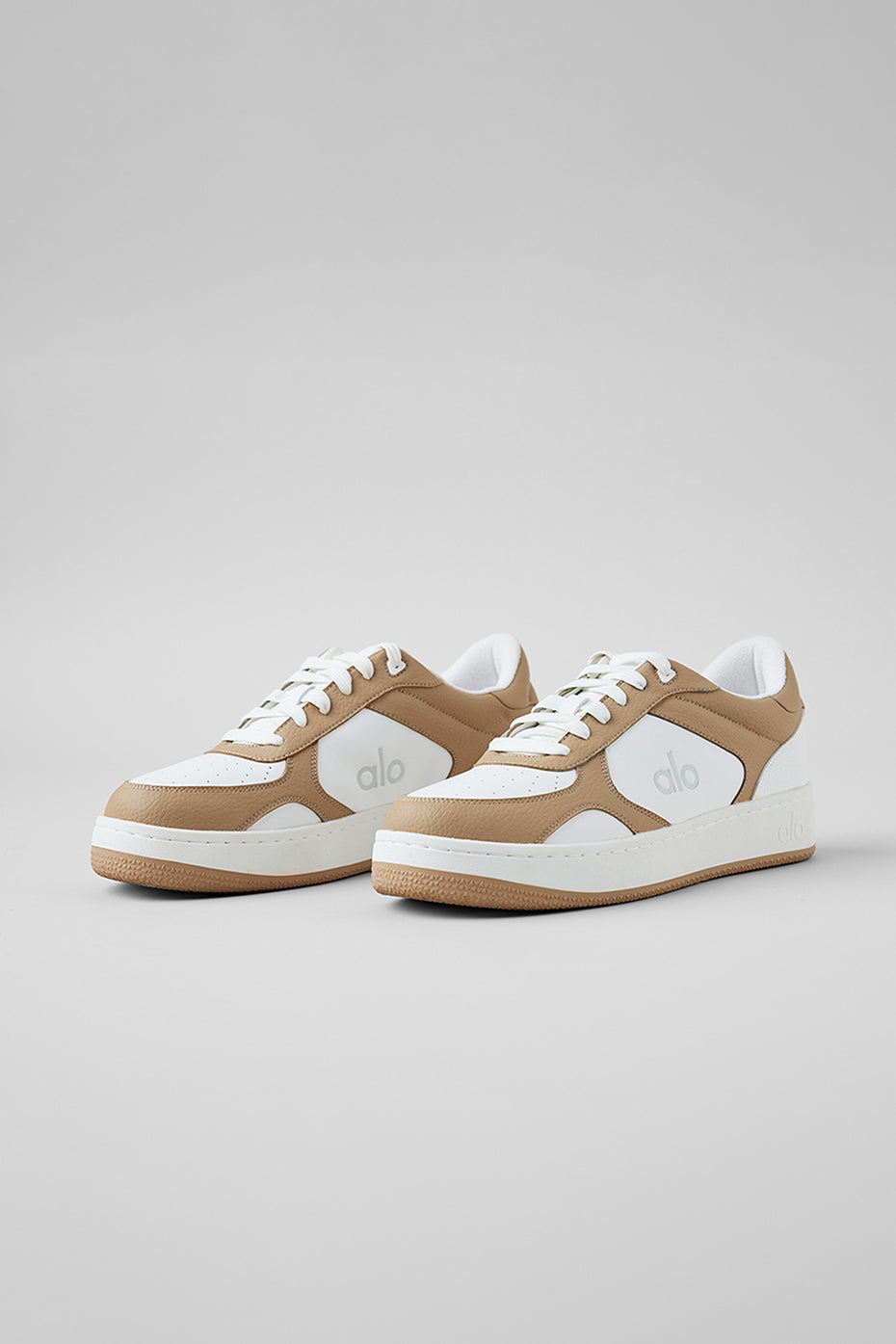 Baskets ALO Recovery Mode (unisexes) - Gravier/Blanc