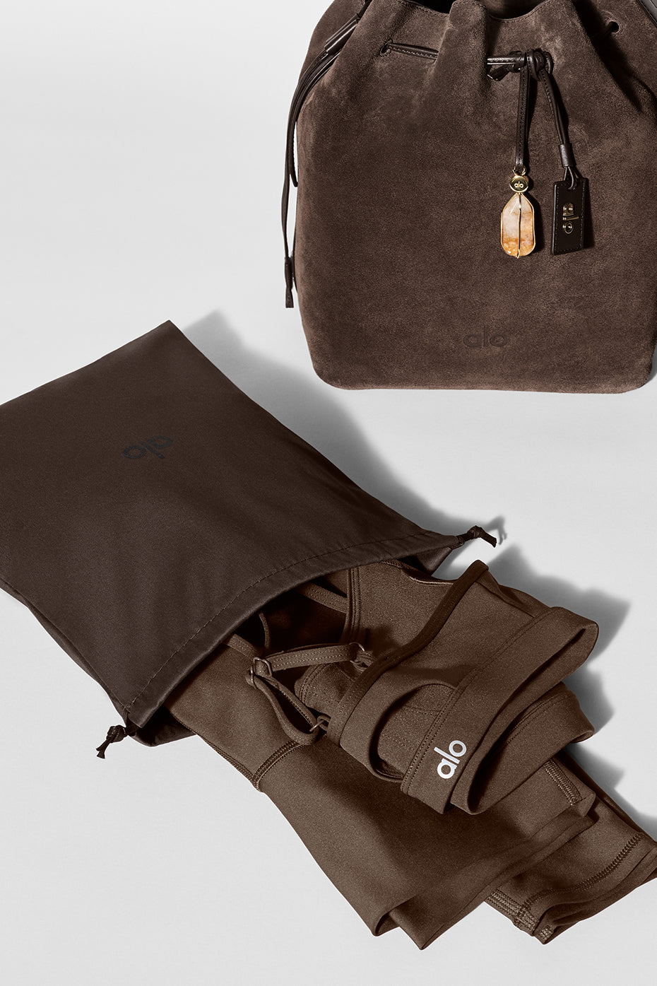 Sac seau ALO Balance - Daim espresso