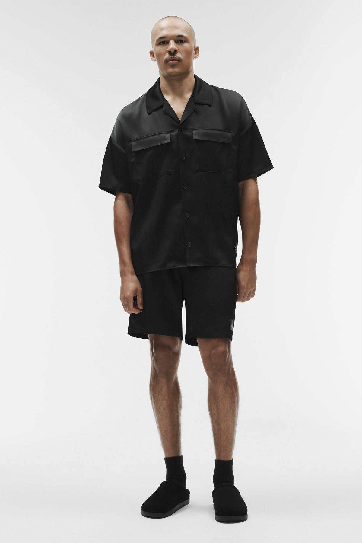 Chemise à manches courtes Horizon en satin - Noir