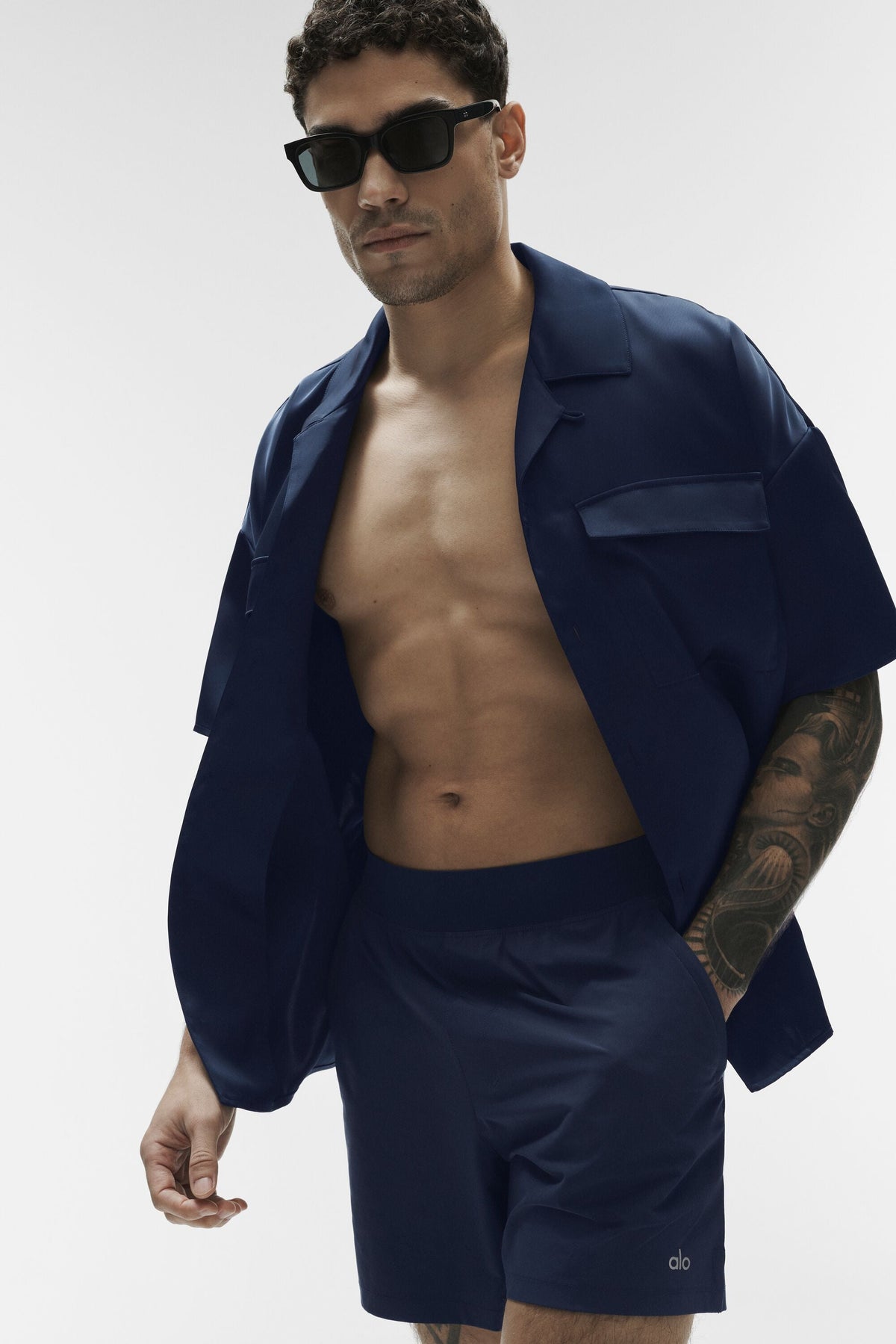 Chemise à manches courtes Horizon en satin - Bleu marine