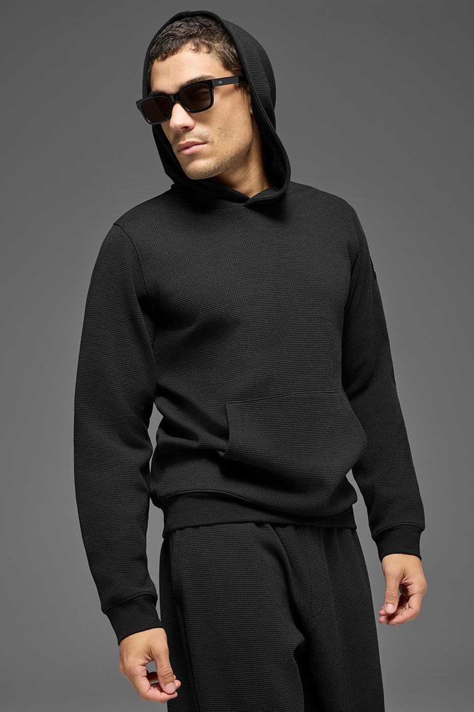 Sweat à capuche de détente gaufré - Noir