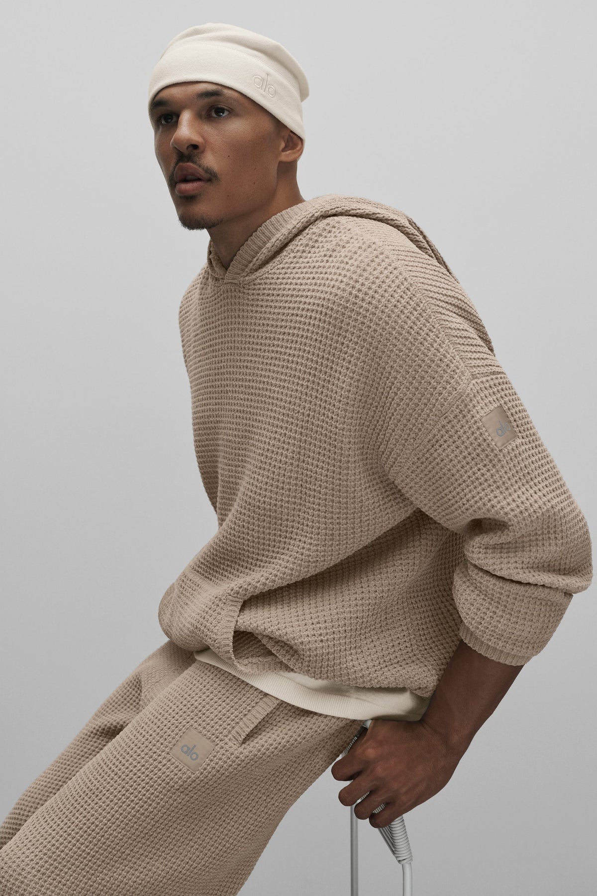 Sweat à capuche Edition en chenille gaufrée - Gravier