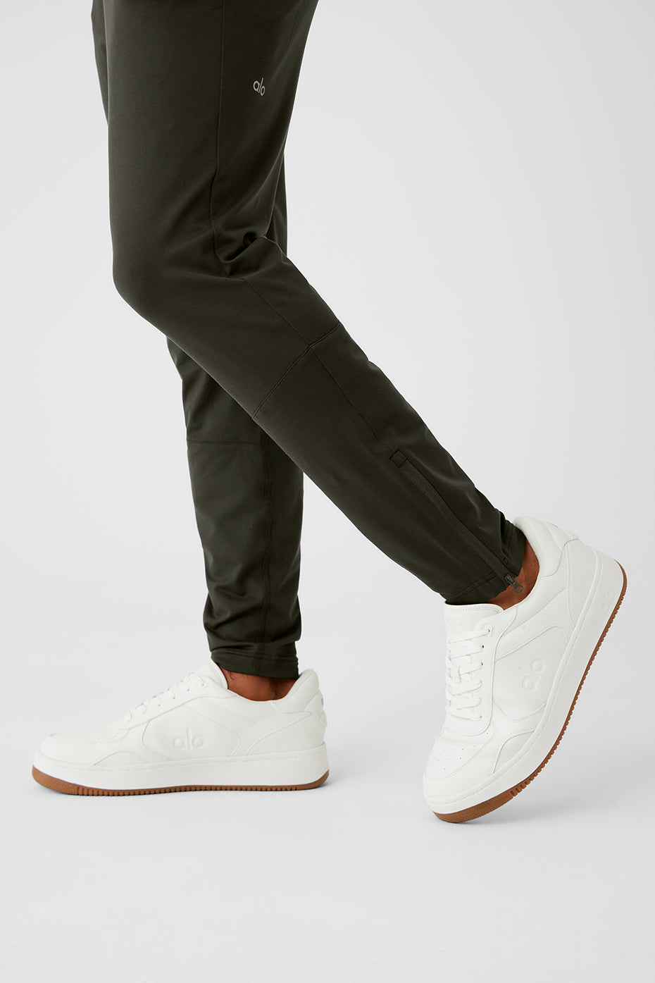 Pantalon technique Conquer React - Vert furtif