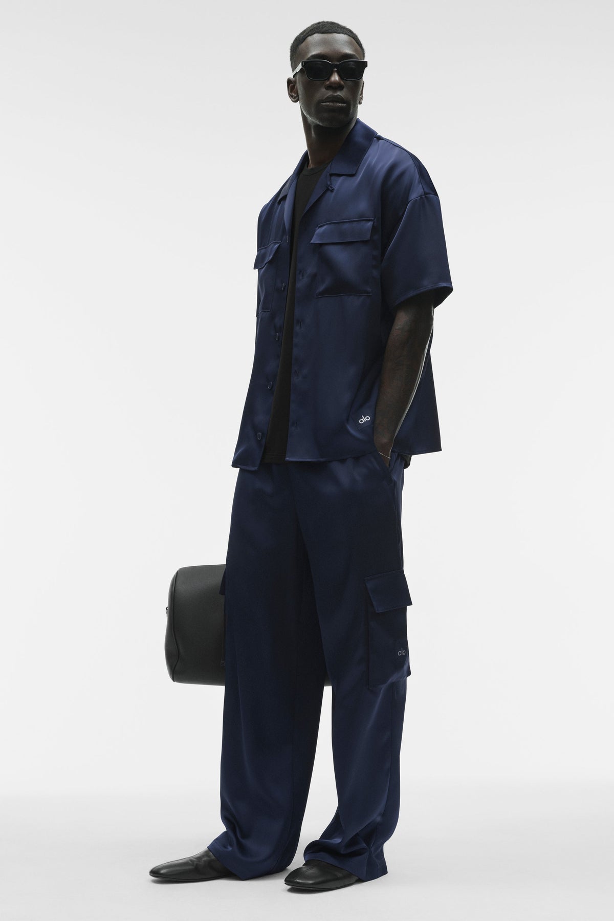 Pantalon cargo droit Horizon en satin - Bleu marine