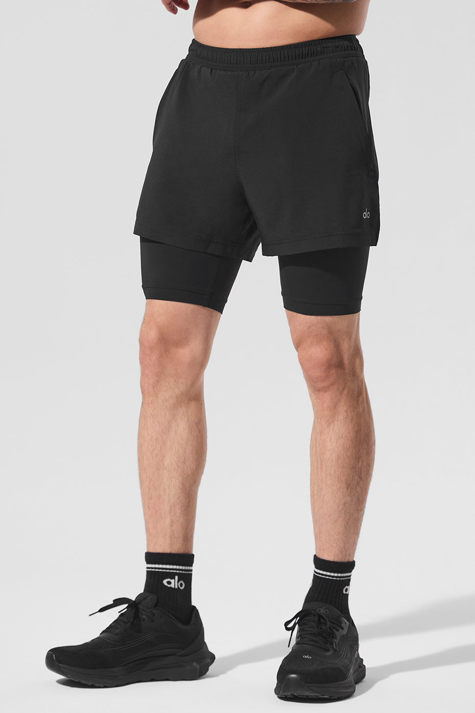 Short 2 en 1 Revival de 5 pouces - Noir/Noir