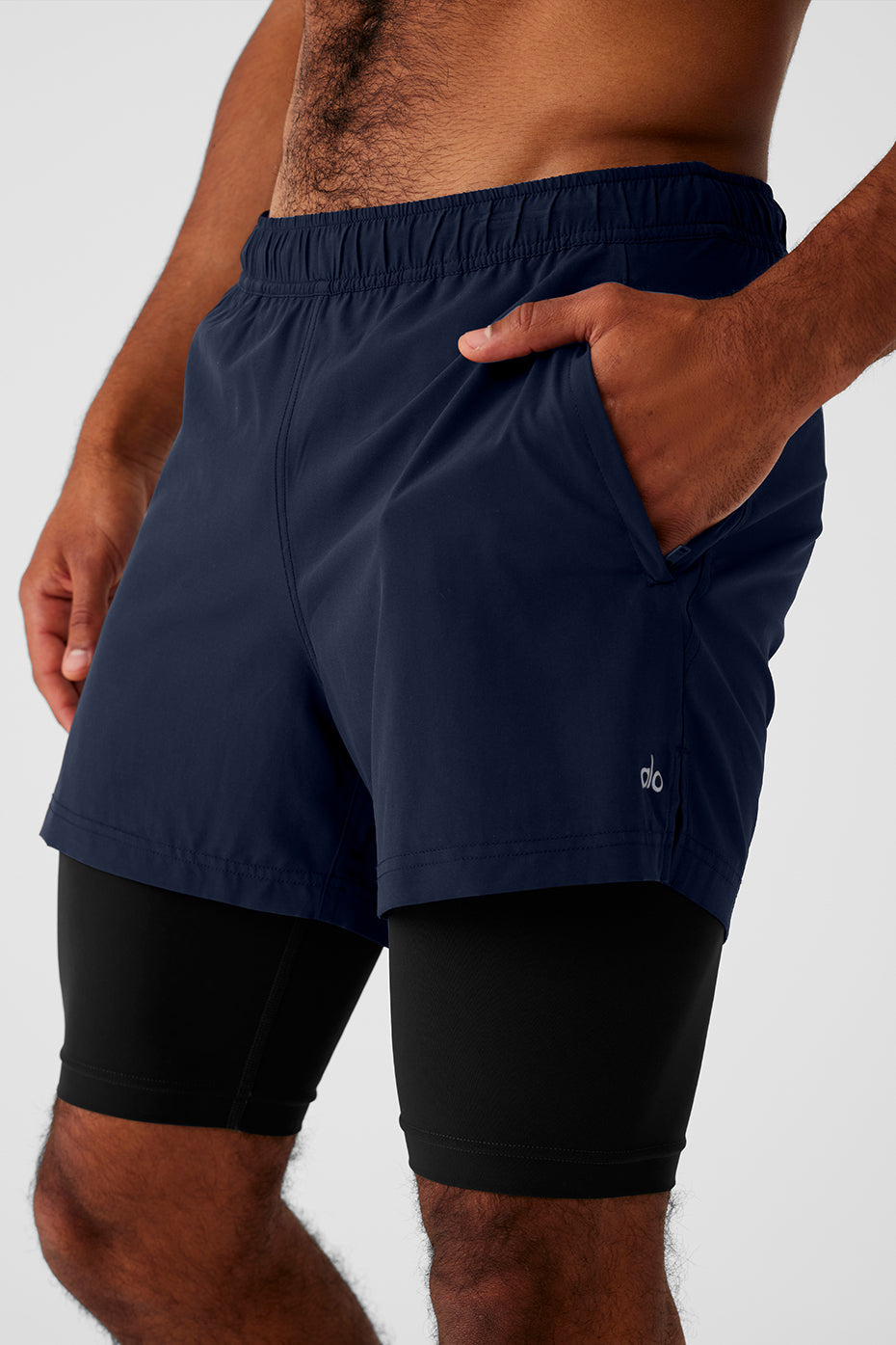 Short 2 en 1 Revival de 5 pouces - Bleu marine/Noir