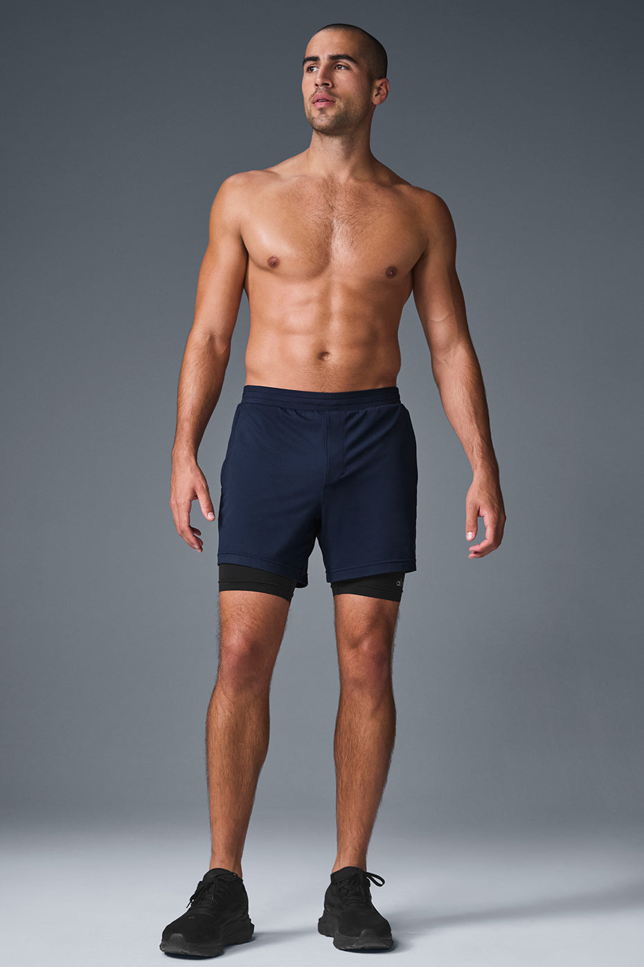 Short technique 2 en 1 Conquer React - Bleu marine/Noir