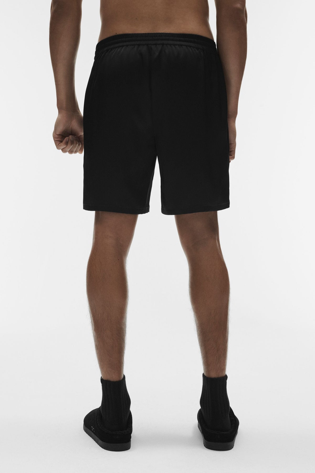 Short Horizon de 7 pouces en satin - Noir
