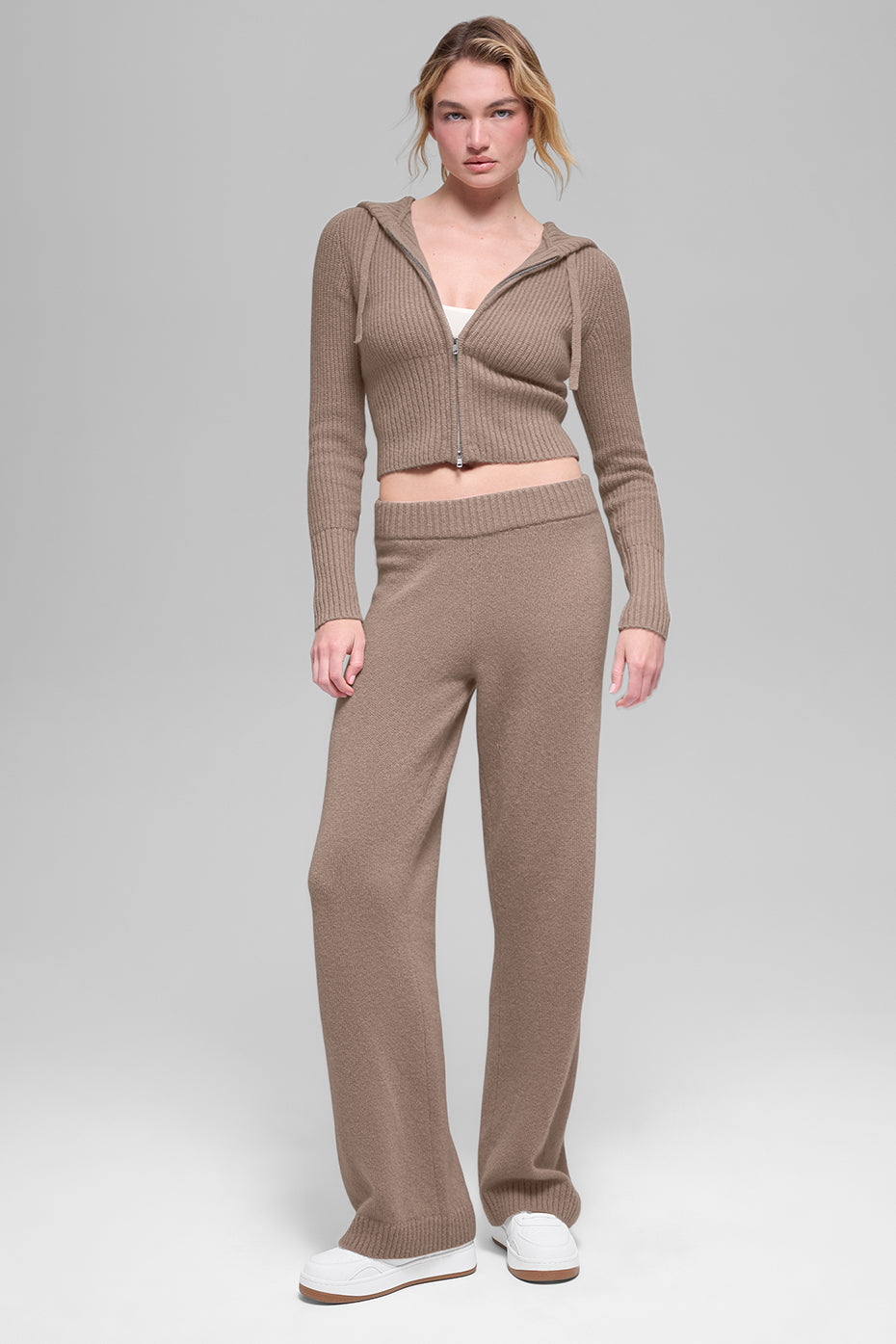Sweat à capuche entièrement zippé Noble côtelé en laine et cachemire - Chaï latte
