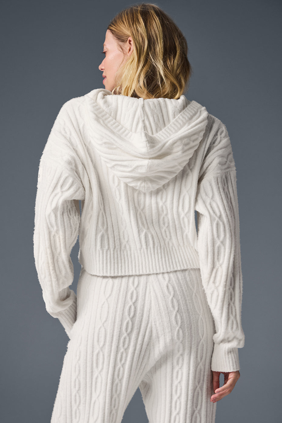 Sweat à capuche Winter Bliss en maille torsadée - Ivoire