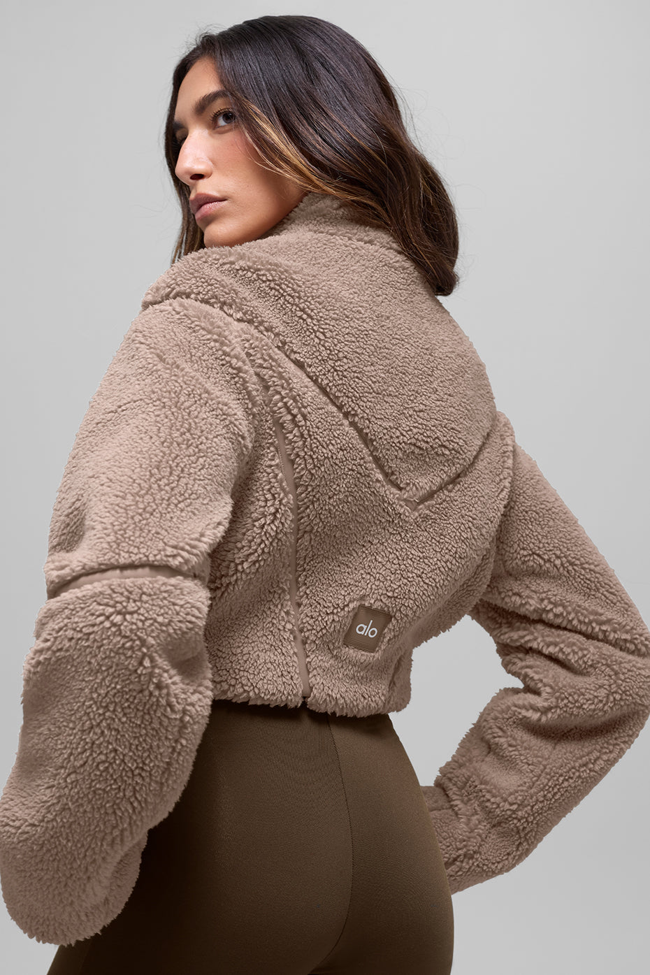 Veste courte Slope Side en polaire sherpa - Chaï latte