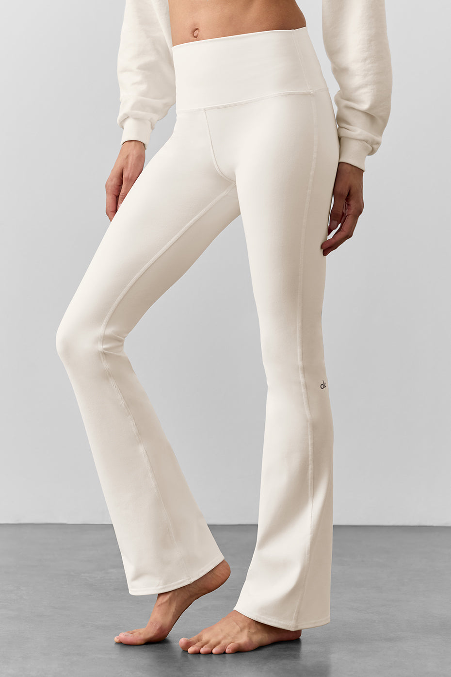 Legging taille haute Airbrush à coupe évasée (standard) - Ivoire