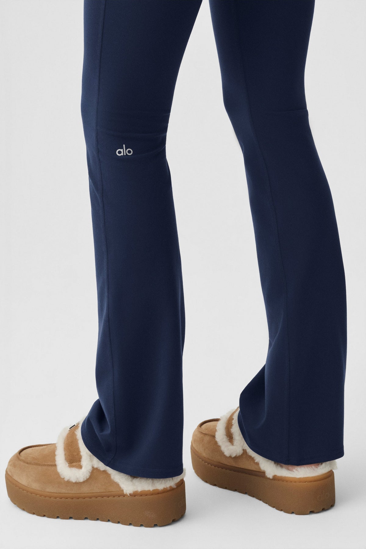 Legging taille haute Airbrush à coupe évasée (court) - Bleu marine