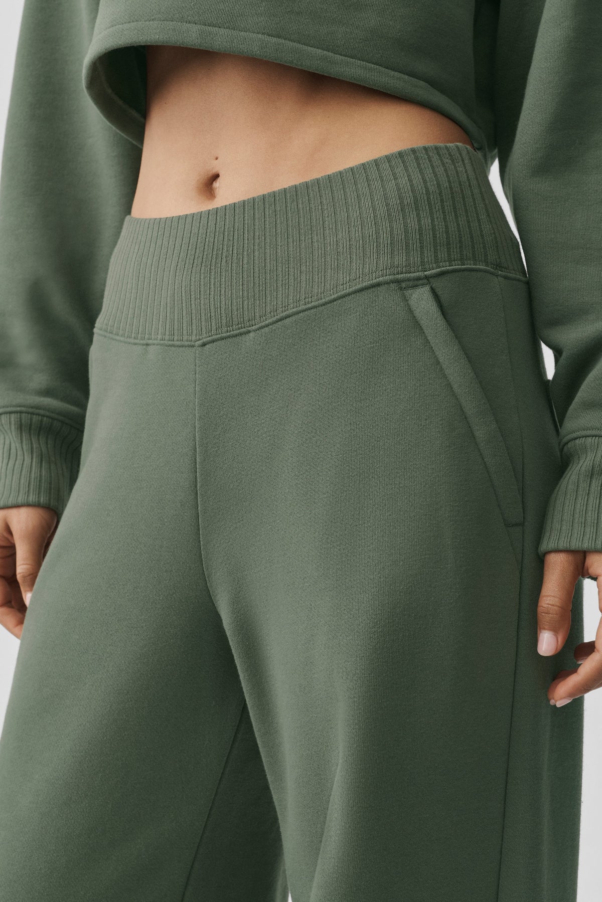 Pantalon de jogging large Serenity - Vert bambou