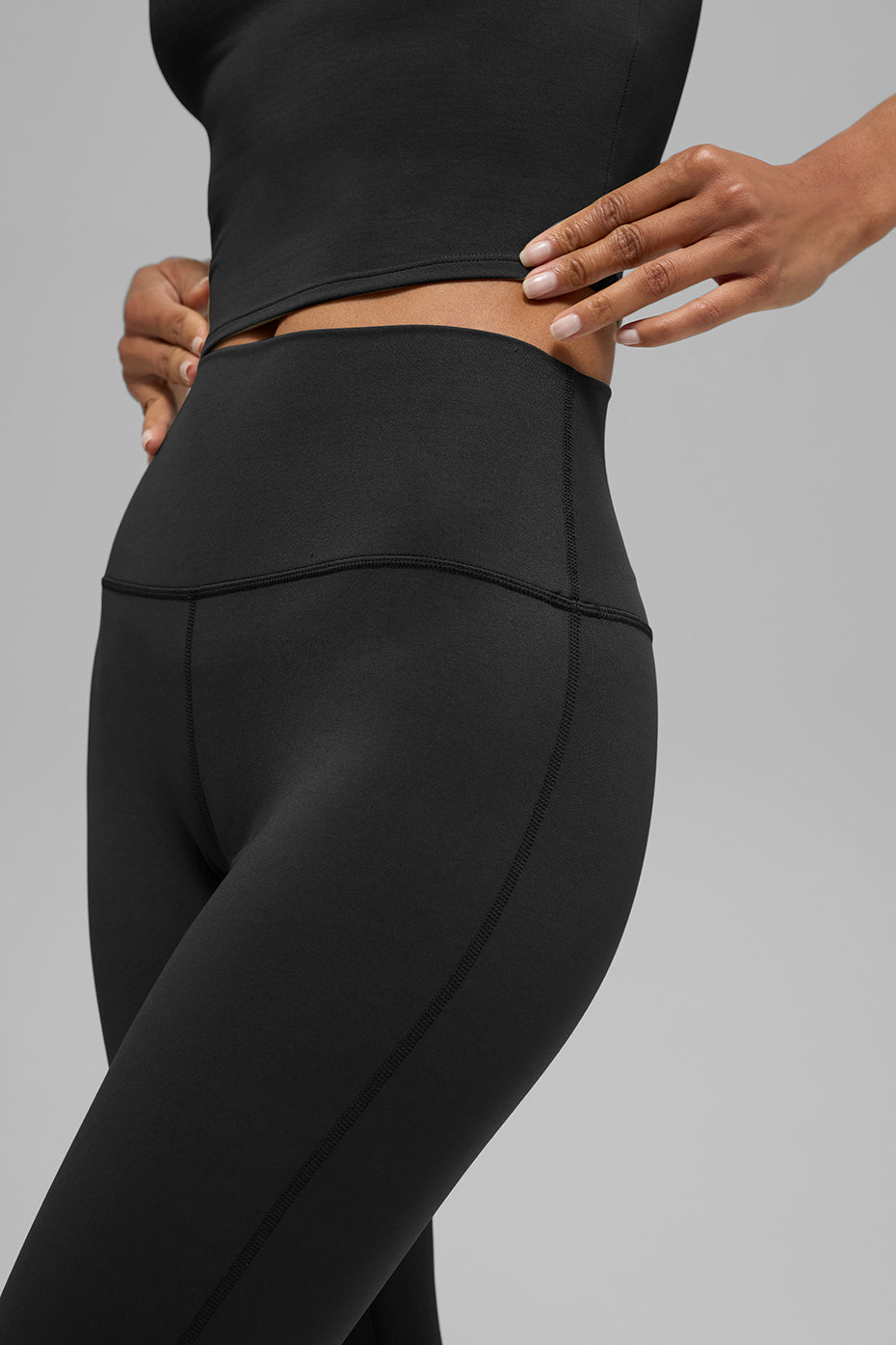 Legging taille haute à coupe évasée ALO Softsculpt (standard) - Noir