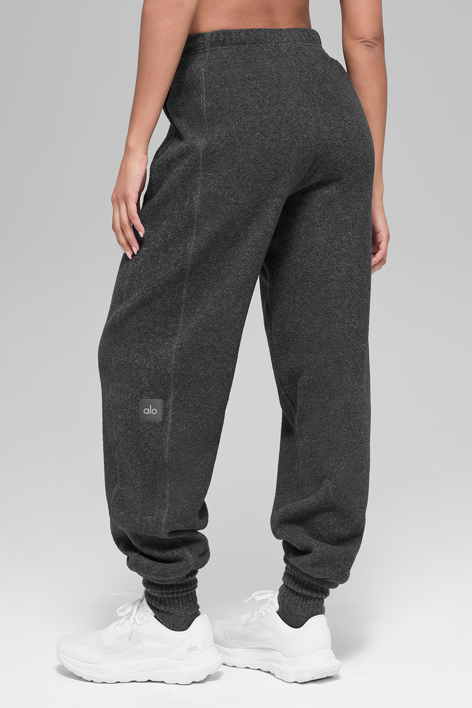 Pantalon de jogging taille haute Retreat en polaire - Gris foncé chiné