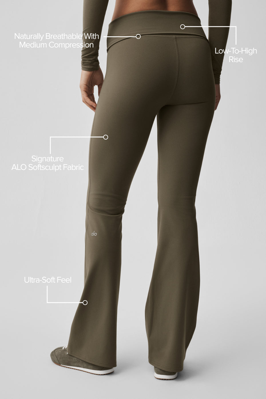 Legging évasé à taille rabattable ALO Softsculpt (standard) - Olivier