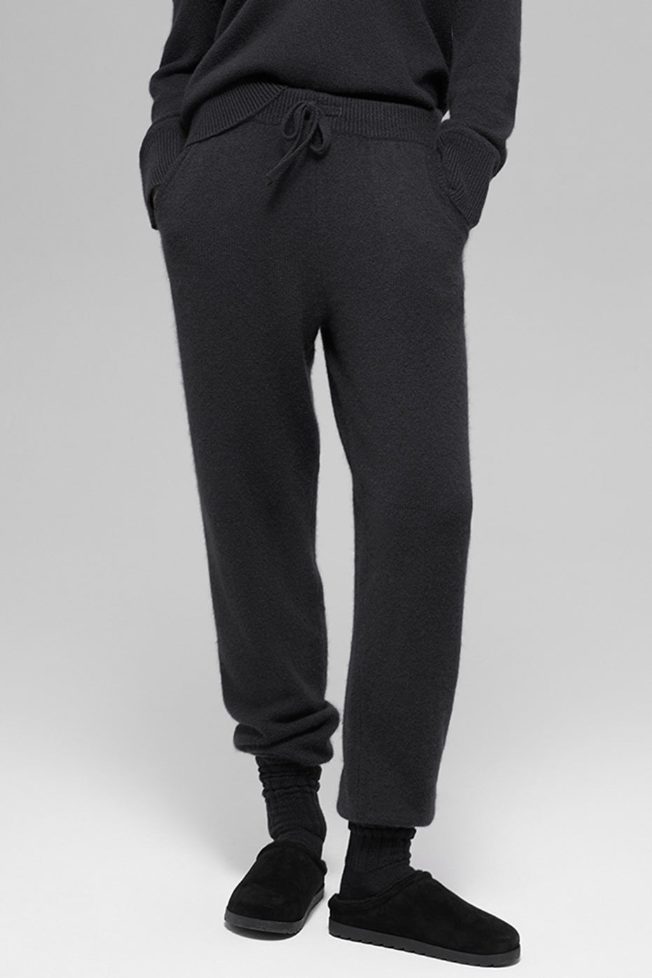 Pantalon de jogging taille haute New Class en laine et cachemire - Noir