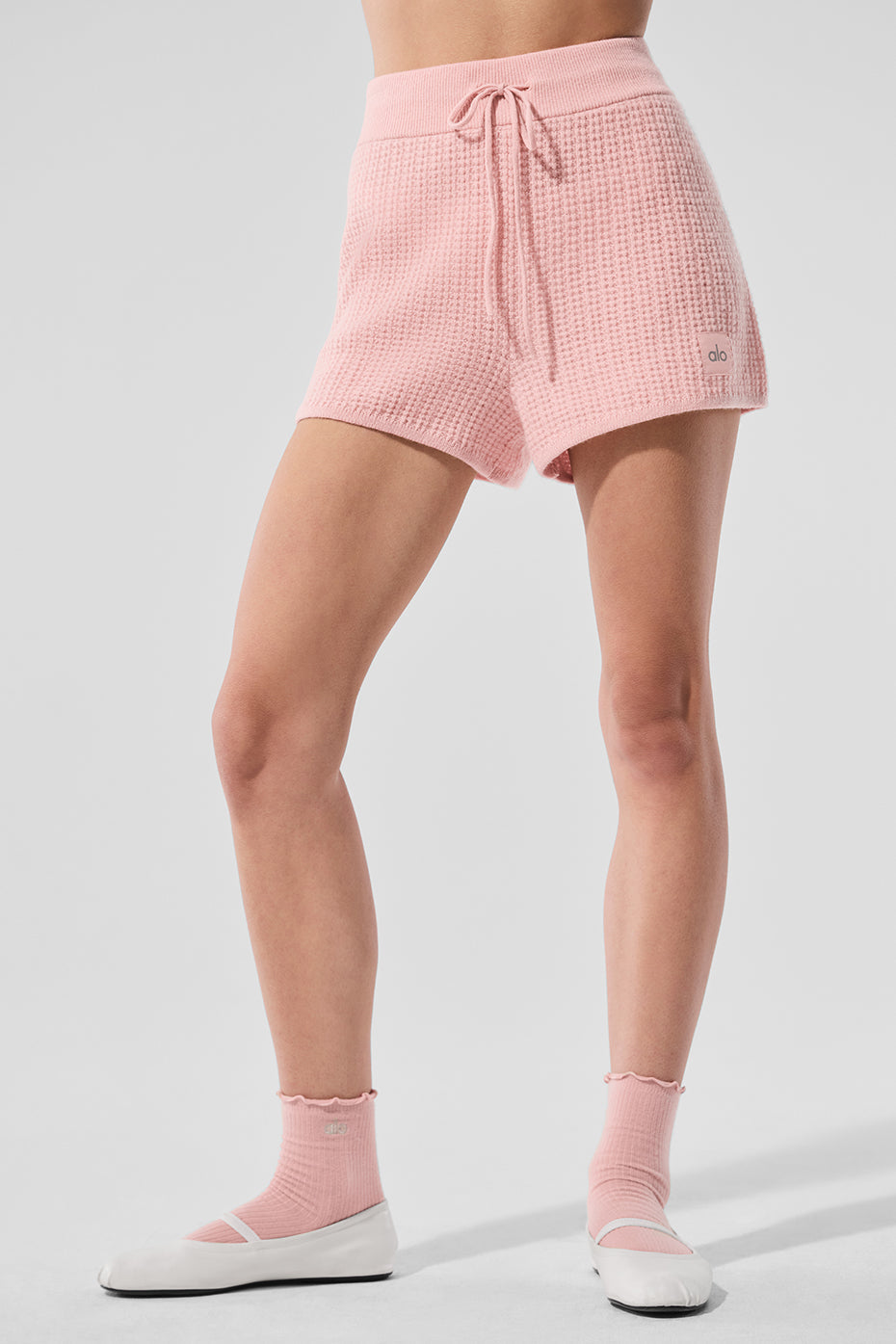 Short taille haute en cachemire gaufré douillet - Quartz rose