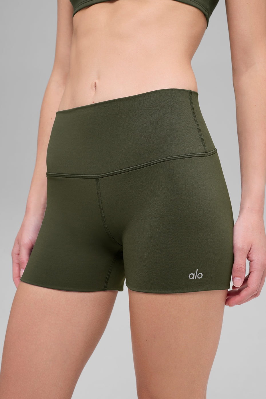 Short taille haute ALO Softsculpt Precision de 3 pouces - Olive verte