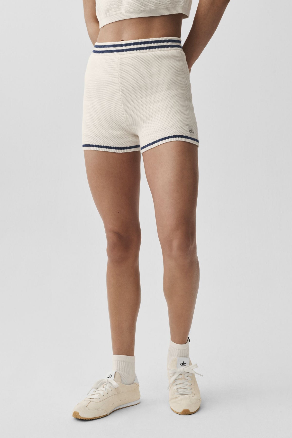 Mini-short Tennis Club en maille - Ivoire/Bleu marine