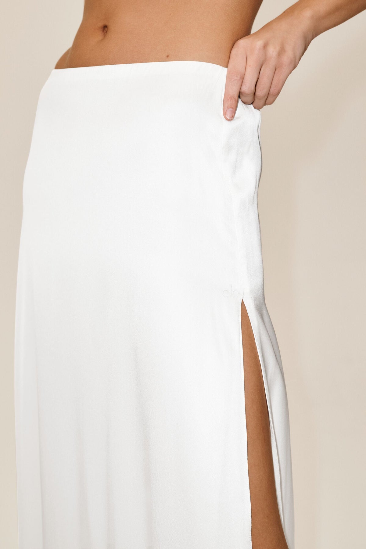 Jupe longue taille basse Radiance en soie mélangée - Blanc