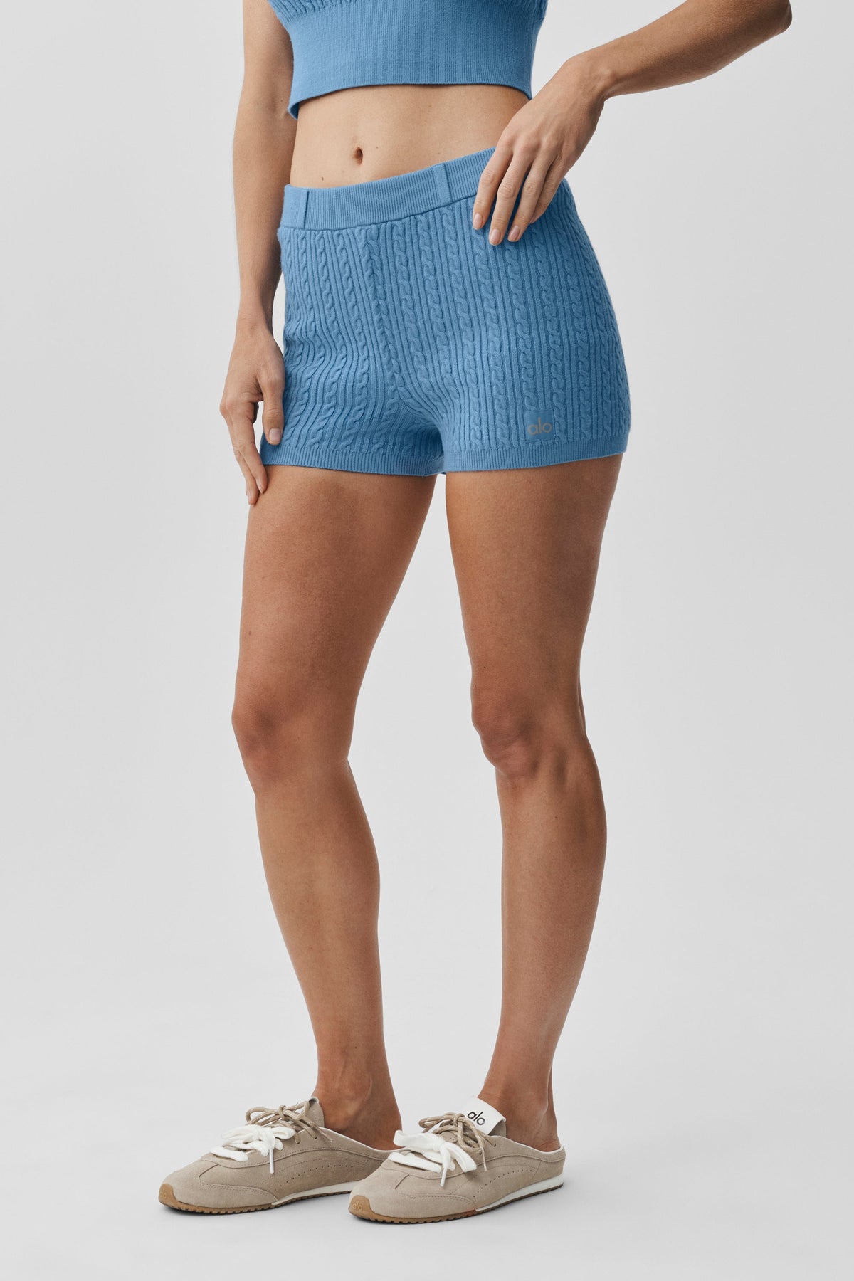 Short taille haute en maille à petites torsades - Bleu Californie