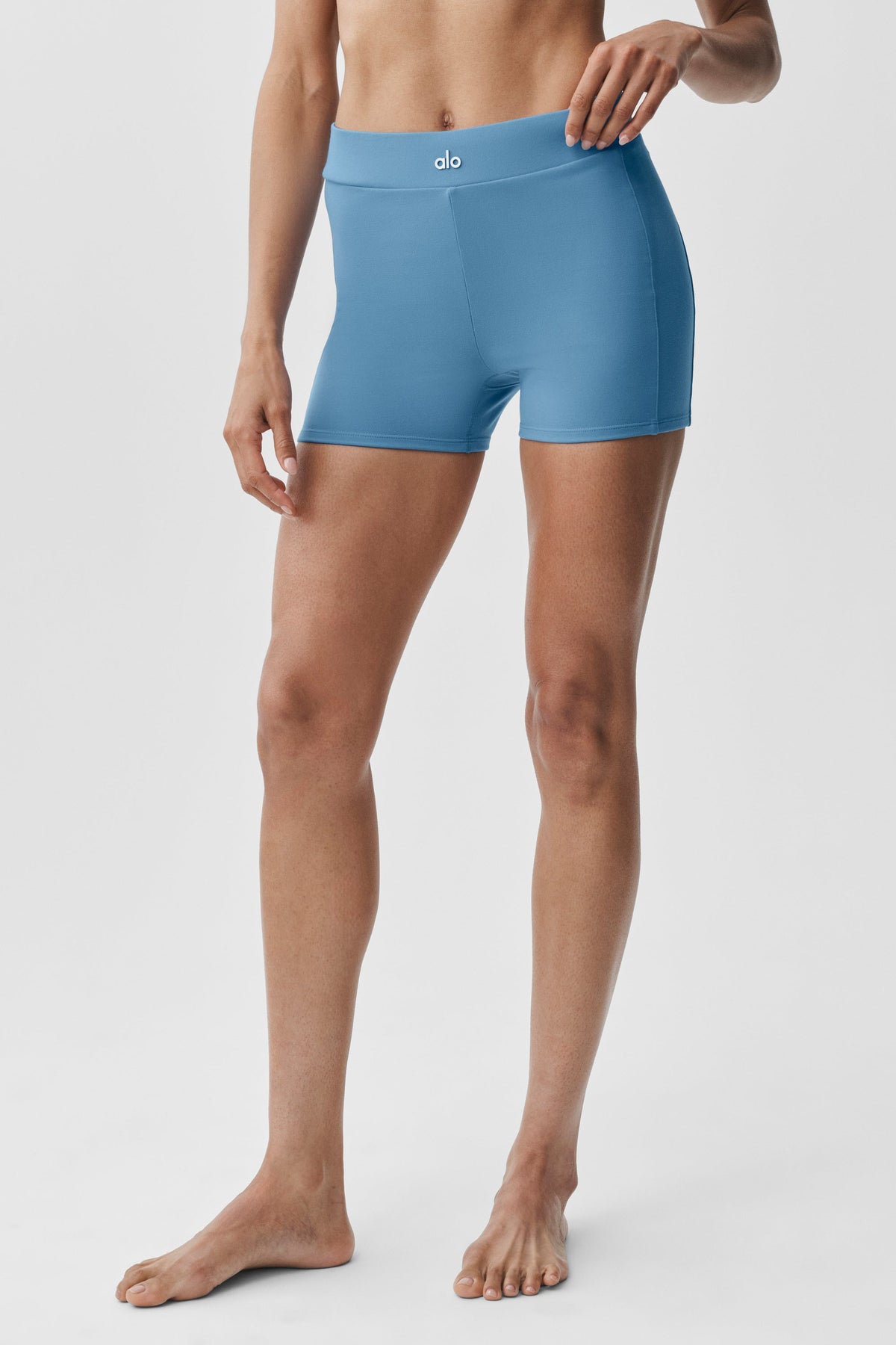Short taille haute Airbrush Aura de 3 pouces - Bleu Californie