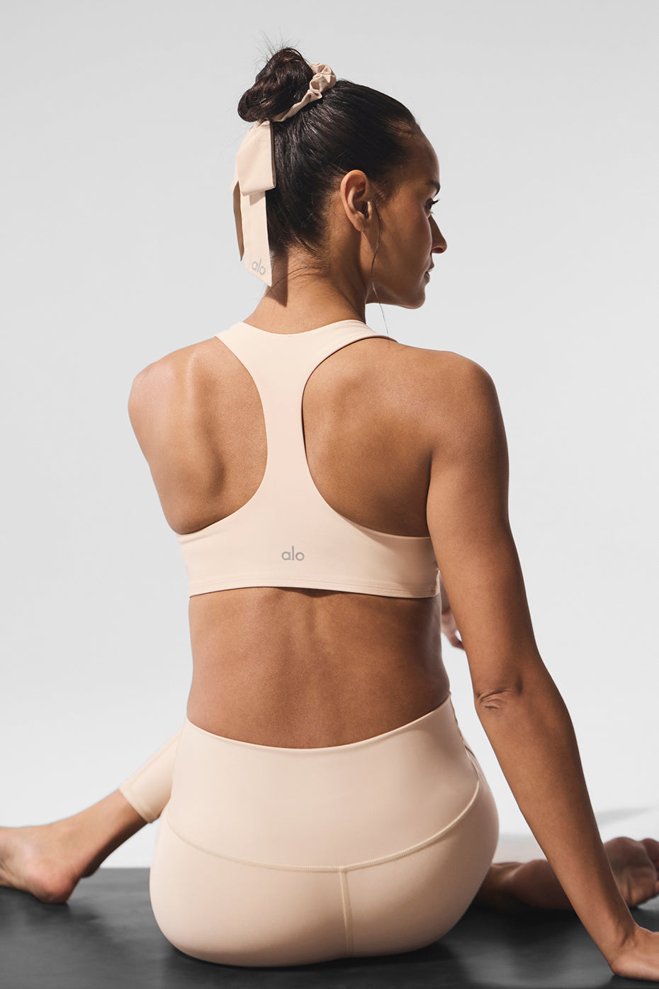 Brassière à dos nageur Airlift Advantage - Macadamia