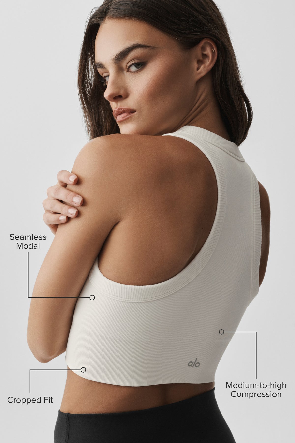 Brassière à col haut Delight en modal côtelé sans coutures - Ivoire